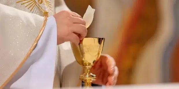 Zdjęcie Ile trzeba dać na msze gregoriańskie? Sprawdź koszty w parafiach