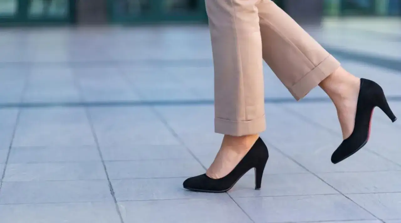 Zdjęcie Jak dobrać szpilki, aby cieszyć się komfortem i stylem każdego dnia