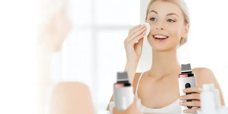 Zdjęcie Jakie kosmetyki do peelingu kawitacyjnego, aby uniknąć podrażnień?