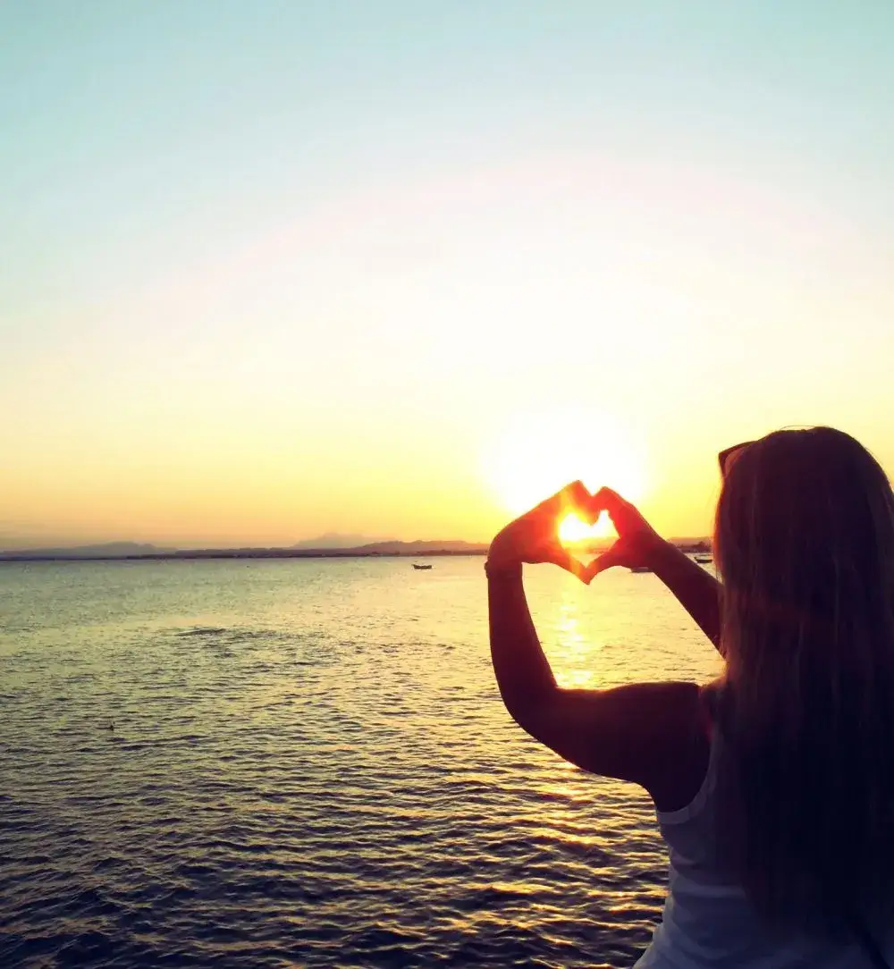 Zdjęcie Czy warto podróżować? Odkryj korzyści i wyzwania podróżowania