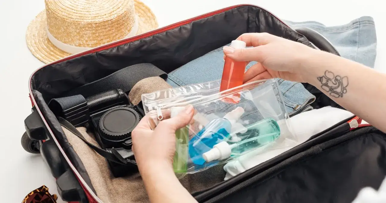 Zdjęcie Jak zapakować płyny do bagażu podręcznego Ryanair, aby uniknąć problemów