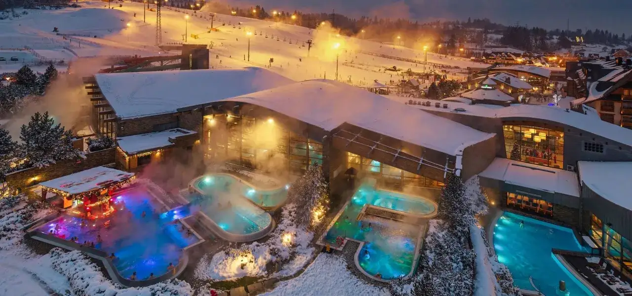 Terma Bania widok na Tatry