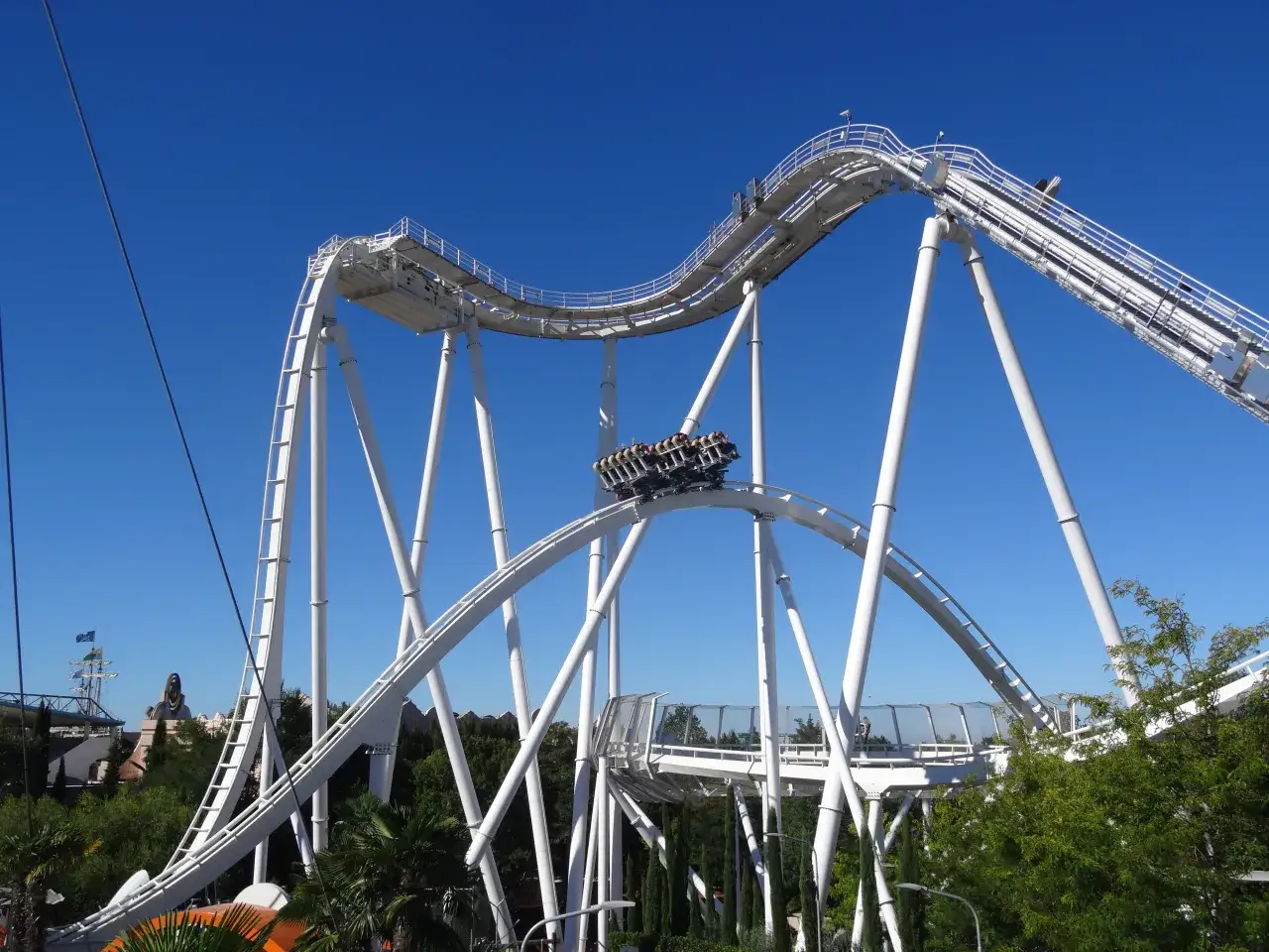 Gardaland Oblivion The Black Hole rollercoaster