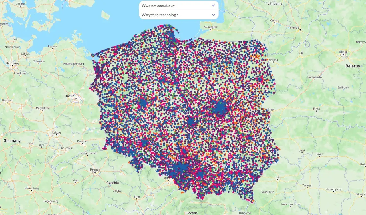 Mapa zasięgu operator&oacute;w kom&oacute;rkowych w Polsce