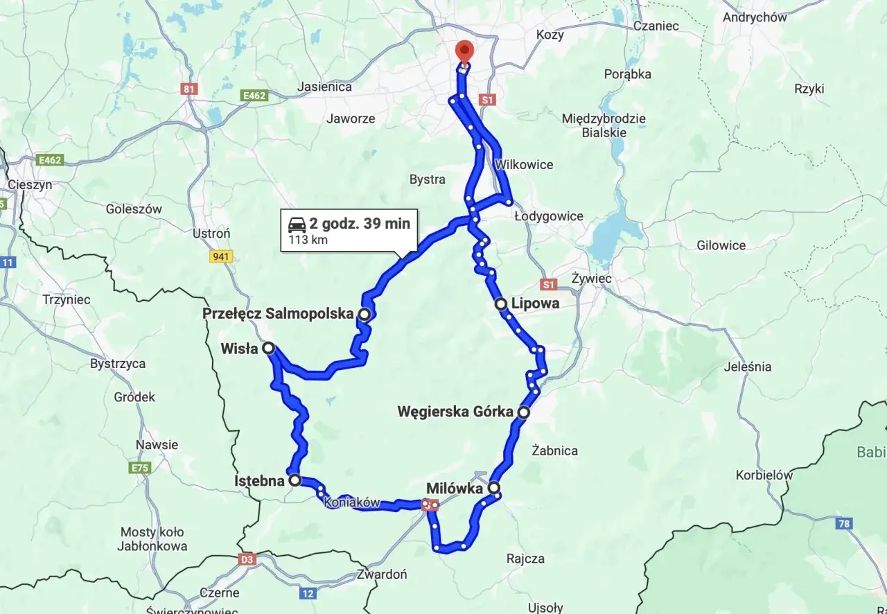 Motocykl nad jeziorem na Mazurach