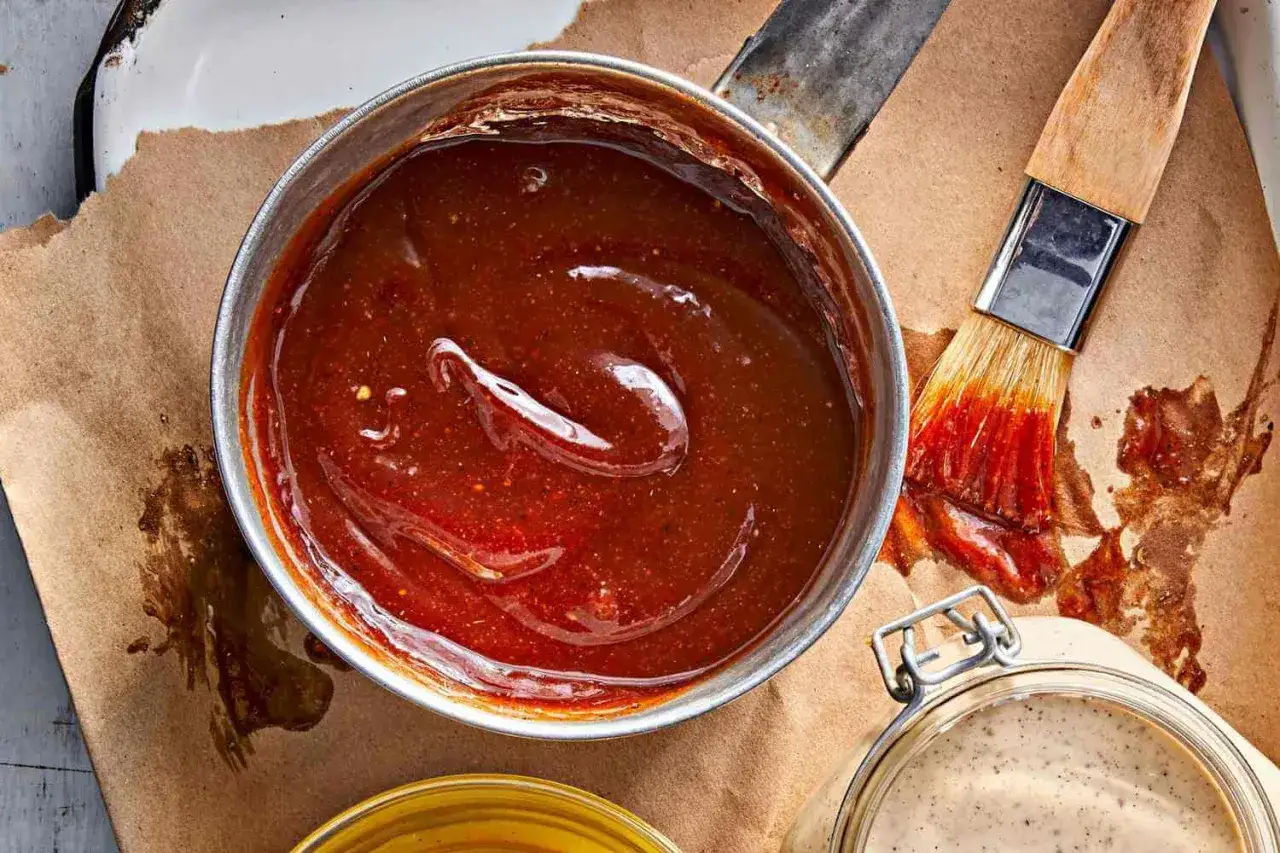Zdjęcie Sauce barbecue maison : les ingr&eacute;dients cl&eacute;s pour une saveur unique