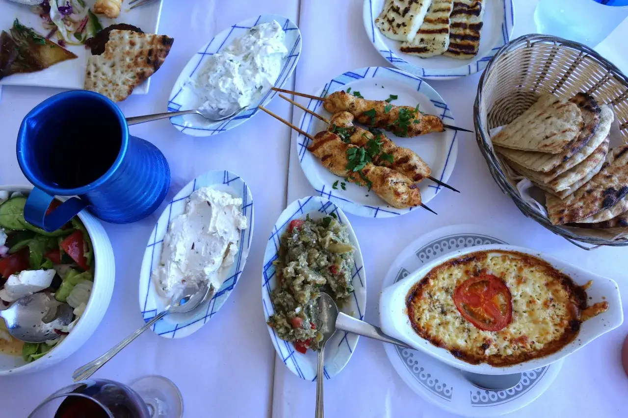 tradycyjna tawerna cypr pafos meze