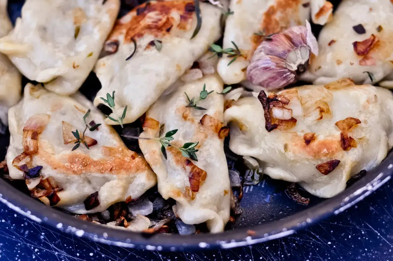 Wegetariańskie pierogi z soczewicą