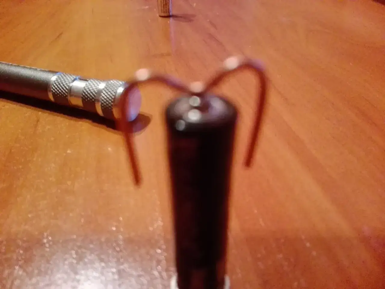 materiały do budowy elektromagnesu DIY gwóźdź drut bateria