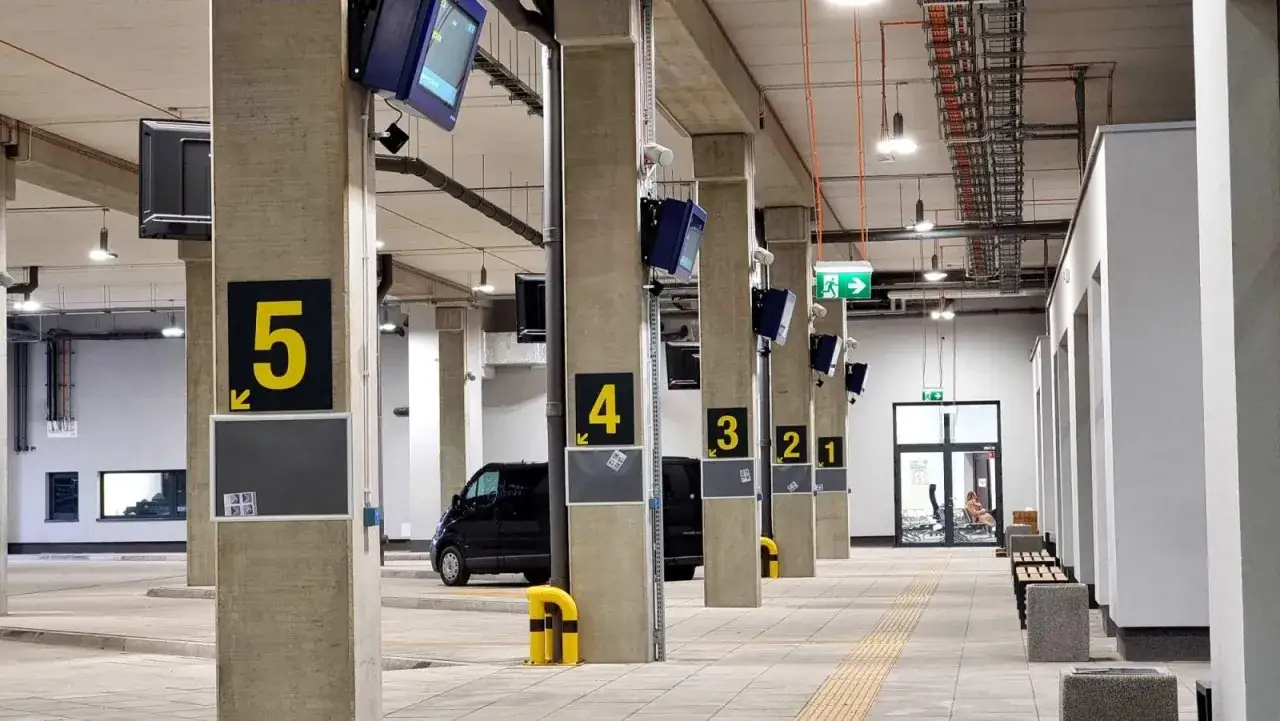 Dworzec Autobusowy Opole 1 Maja 4