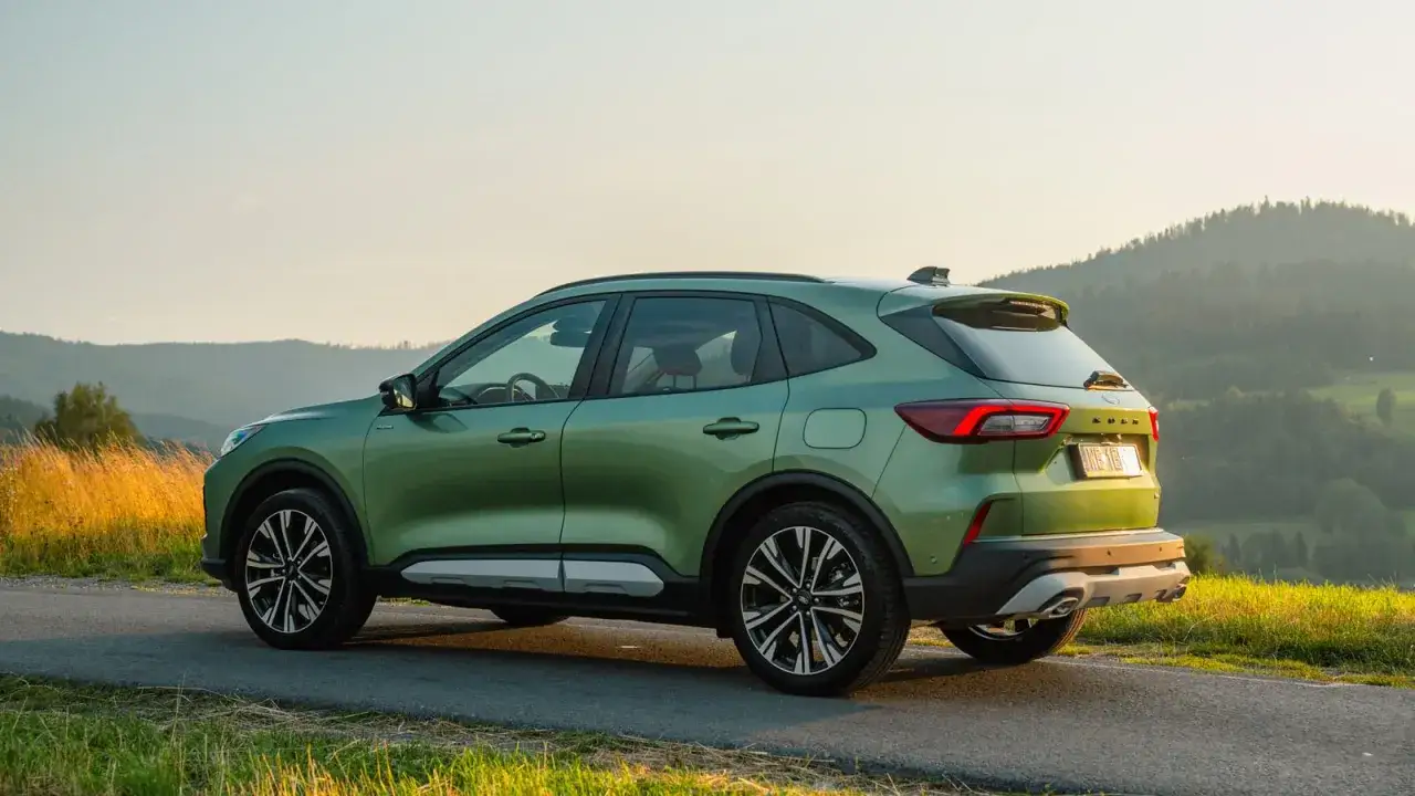 Ford Kuga konkurencja cena