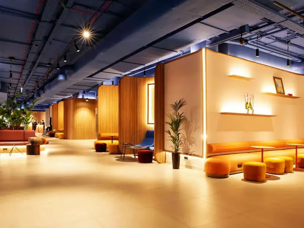 Zdjęcie Ile kosztuje doba w hotelu? Sprawdź ceny i uniknij wysokich koszt&oacute;w