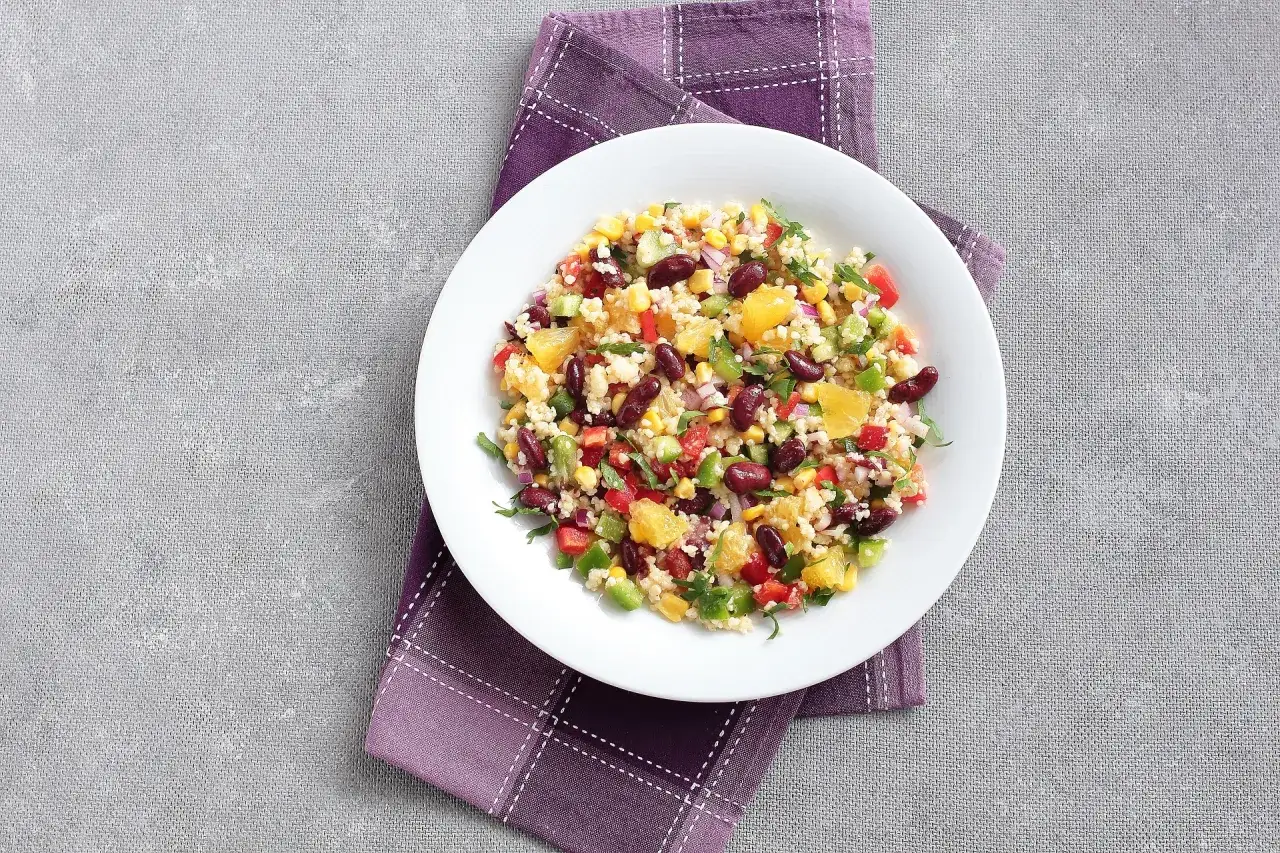 Zdjęcie Przepis na kaszę jaglaną z czerwoną fasolą: smaczne i zdrowe danie