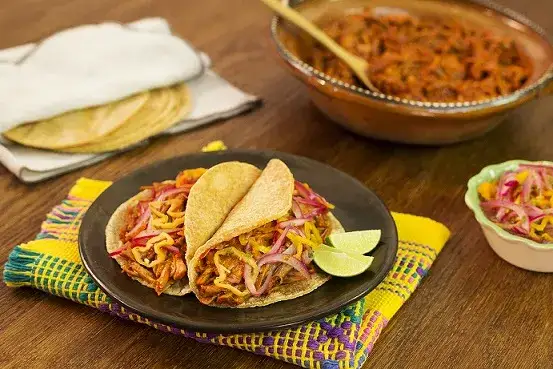 Zdjęcie Jak przygotować idealną wieprzowinę po meksykańsku krok po kroku