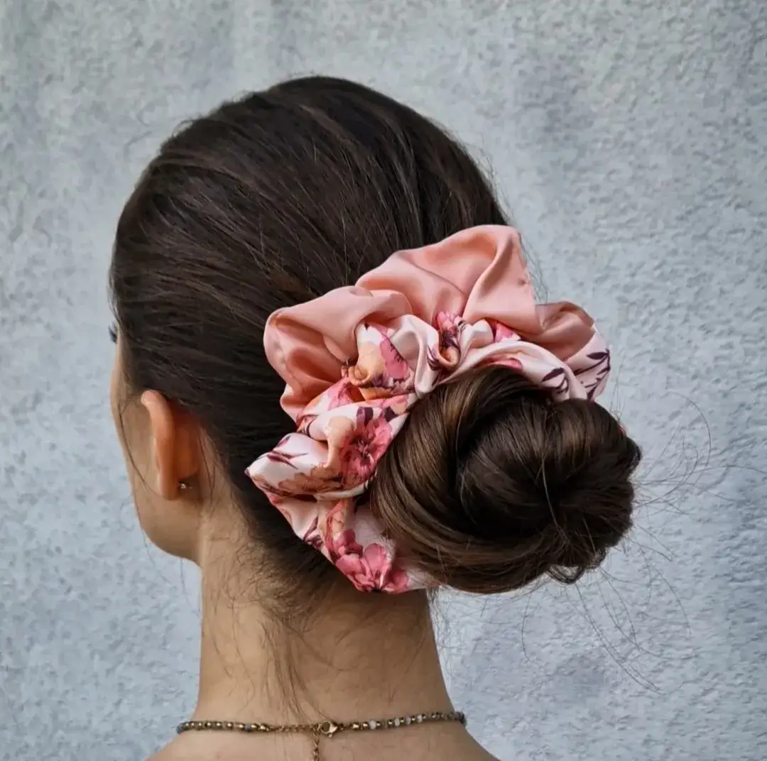 Zdjęcie Jaka gumka do włosów? Wybierz idealną dla zdrowych pasm!