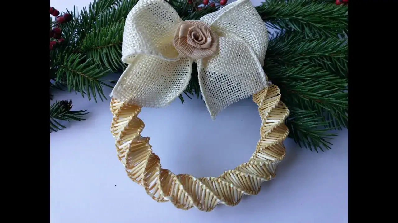 Zdjęcie Jak zrobić ozdoby choinkowe ze słomy - proste i kreatywne pomysły