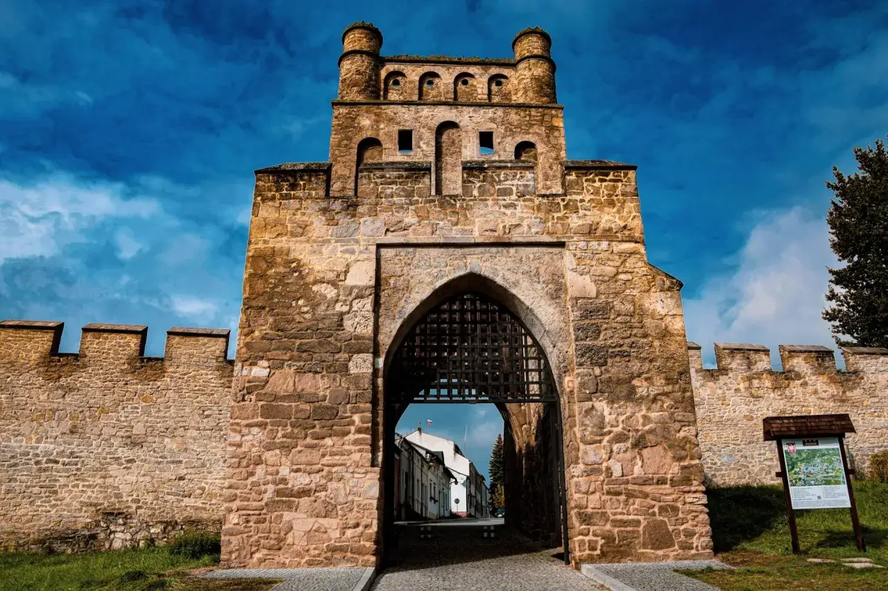 Zdjęcie Gdzie na wakacje w województwie świętokrzyskim? Odkryj ukryte skarby