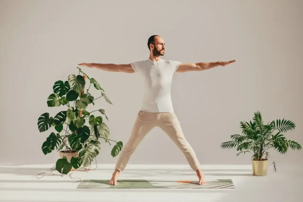 Zdjęcie Joga czy pilates – odkryj, co lepiej wspiera Twoje zdrowie i samopoczucie