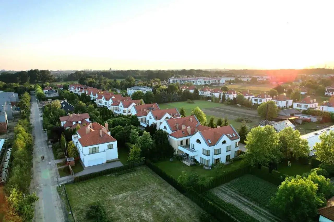 Zdjęcie Jak sprawdzić czy działka nie jest zadłużona i uniknąć nieprzyjemności