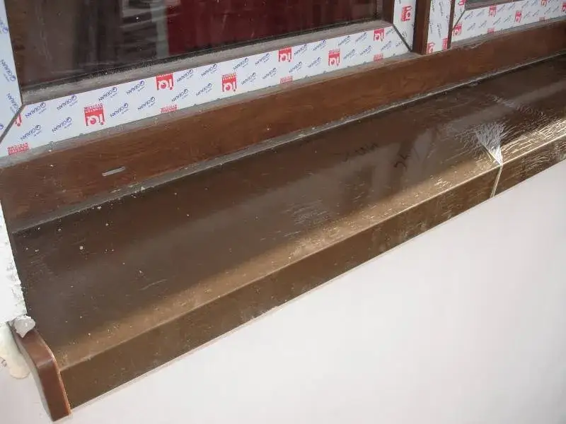 Zdjęcie Prosty sposób wykonania parapetu z blachy bez kosztownych błędów