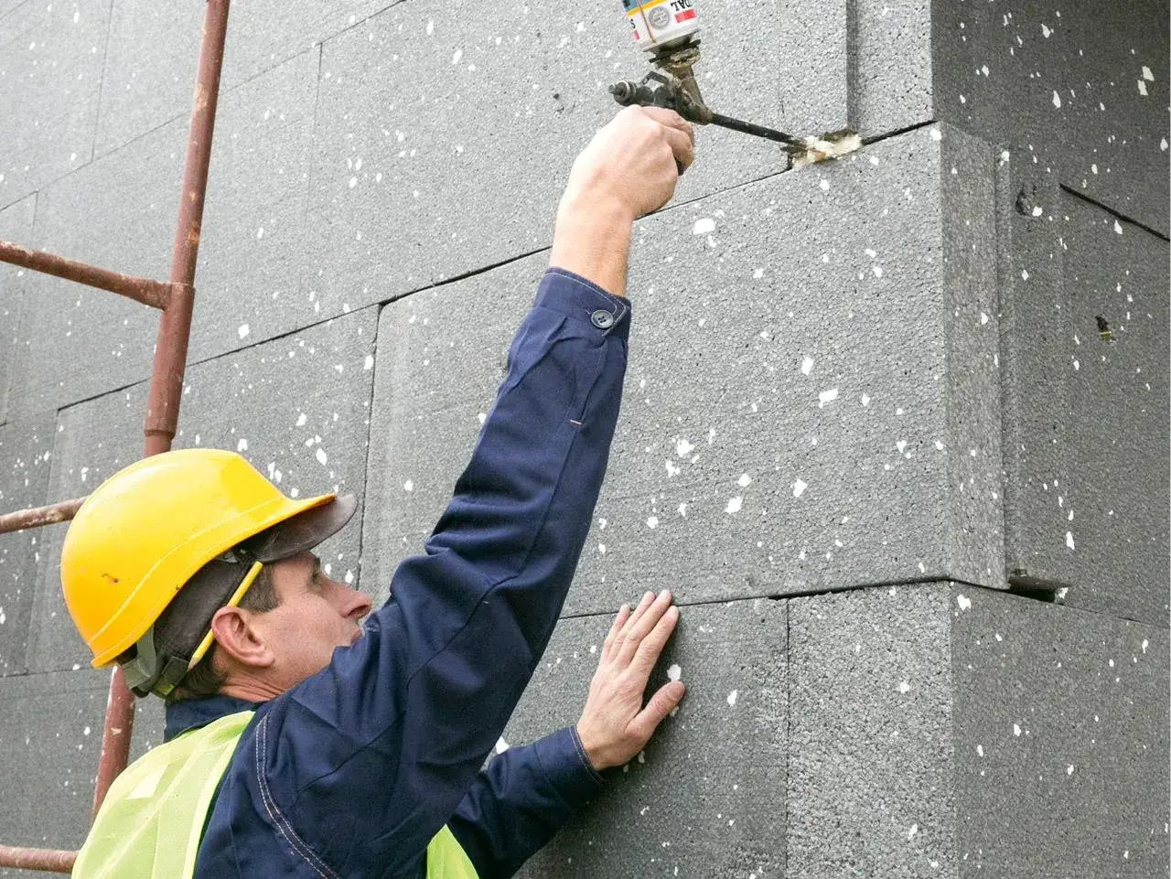 Zdjęcie Styropian podłogowy na elewacji: co musisz wiedzieć przed montażem