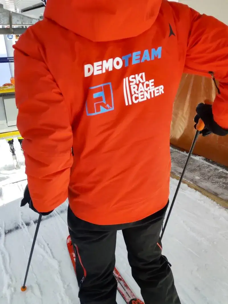 Zdjęcie Jak prać kurtki narciarskie, aby nie straciły swoich właściwości