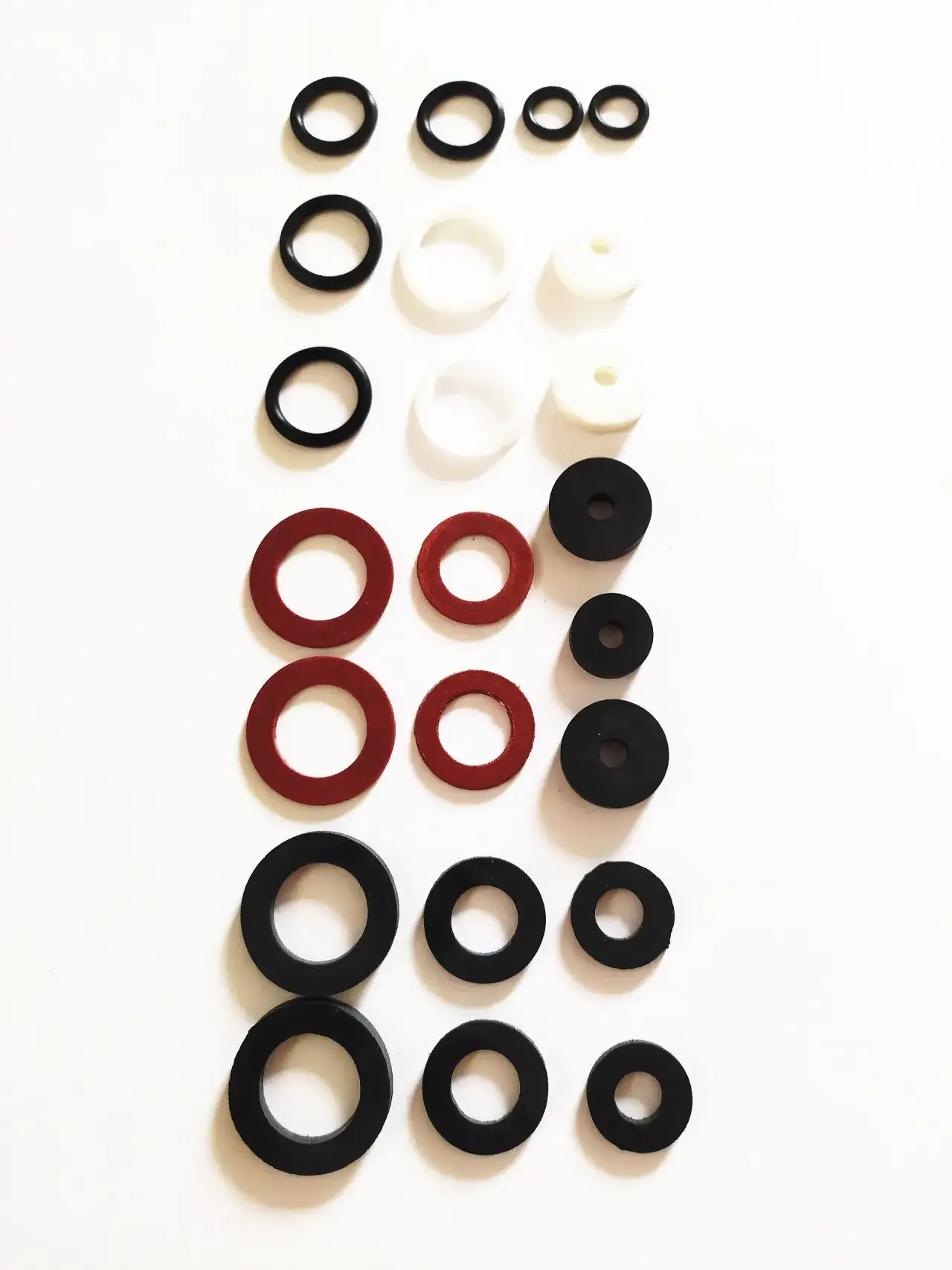 Zdjęcie Jakie uszczelki do baterii wannowej wybrać, aby uniknąć wycieków?