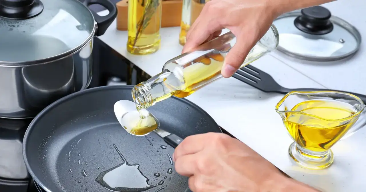Zdjęcie Smażenie na oliwie z oliwek czy zdrowe? Odkryj prawdę o zdrowiu