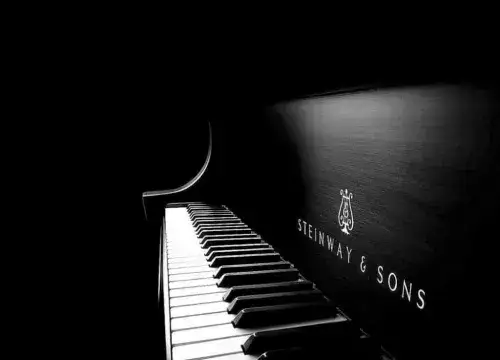 Zdjęcie Ile waży fortepian Steinway? Zaskakujące różnice między modelami