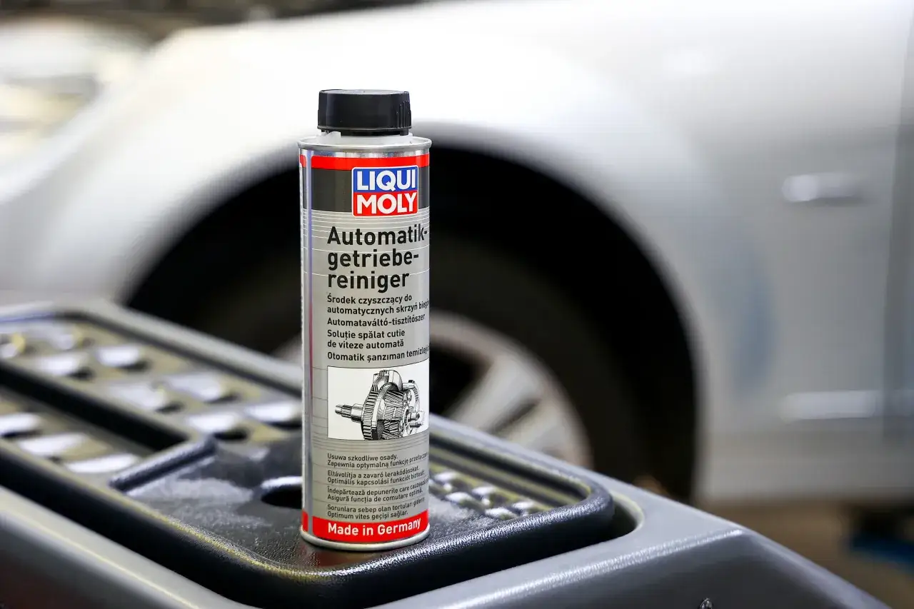 Zdjęcie Co ile wymiana oleju w skrzyni automatycznej Audi, aby uniknąć awarii?