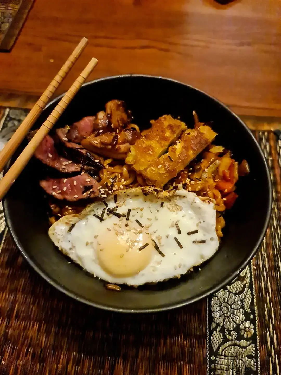 Zdjęcie Jak zrobić buldak hot chicken ramen w domu – prosty przepis na ostre ramen