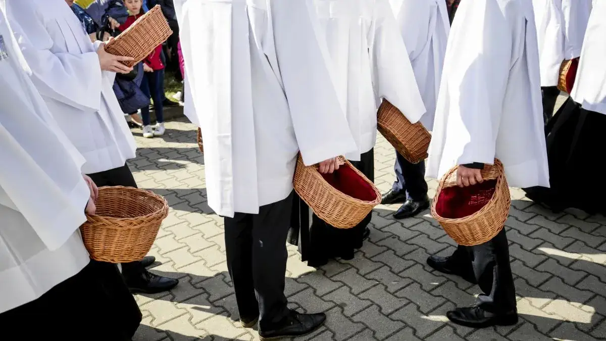 Zdjęcie Ile ziemi posiada Kościół w Polsce? Zaskakujące dane i fakty o majątku kościelnym