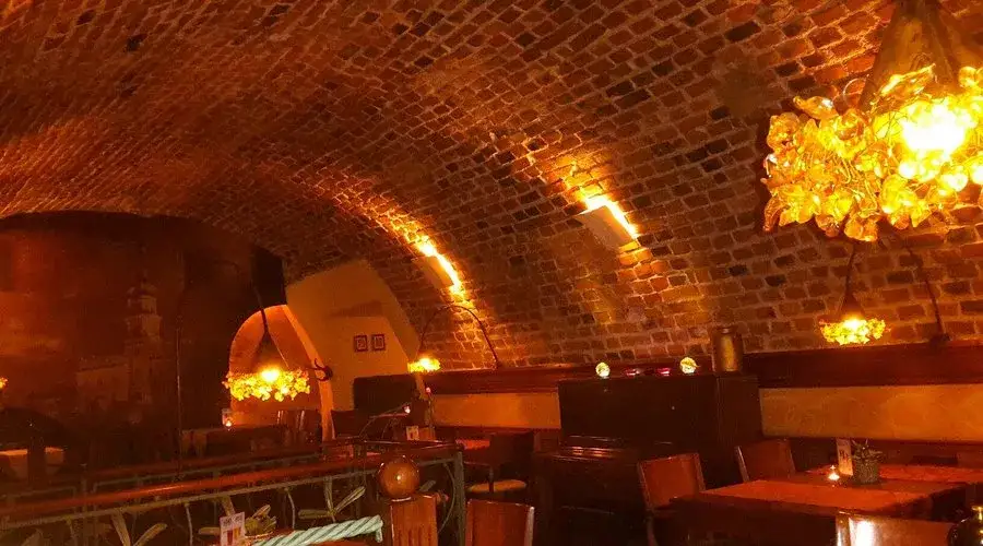 Zdjęcie Zamość: Gdzie zjeść? Od Bohemy po bary mleczne przewodnik