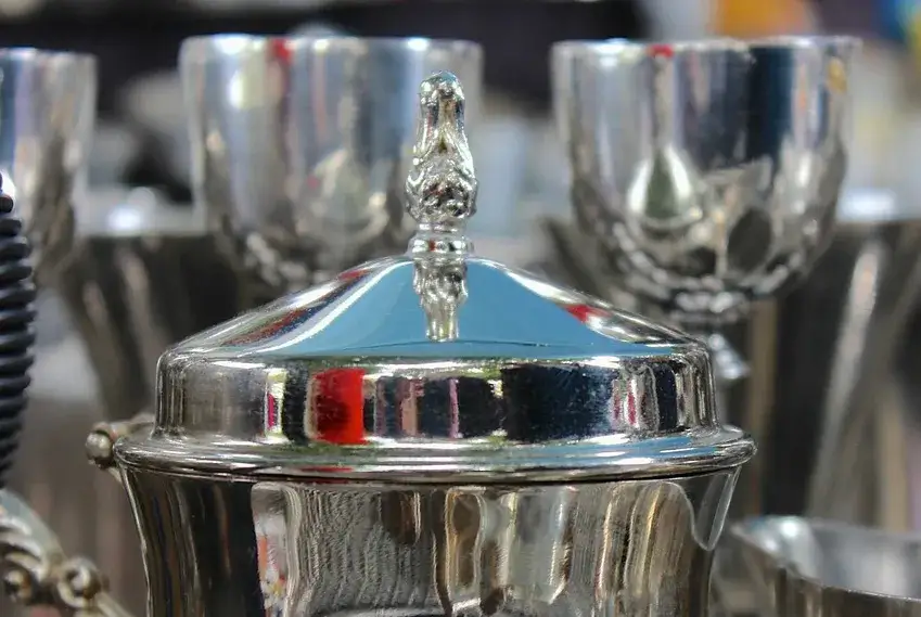 Zdjęcie Czym czyścić metal: skuteczne metody na rdzy i zabrudzenia