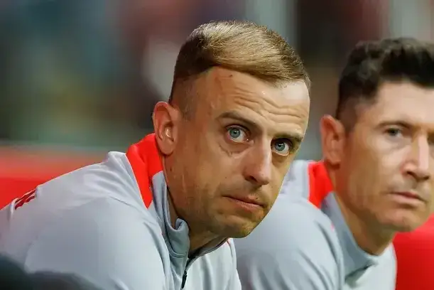 Zdjęcie Kamil Grosicki zarobki: Jakie są jego prawdziwe dochody w Ekstraklasie?