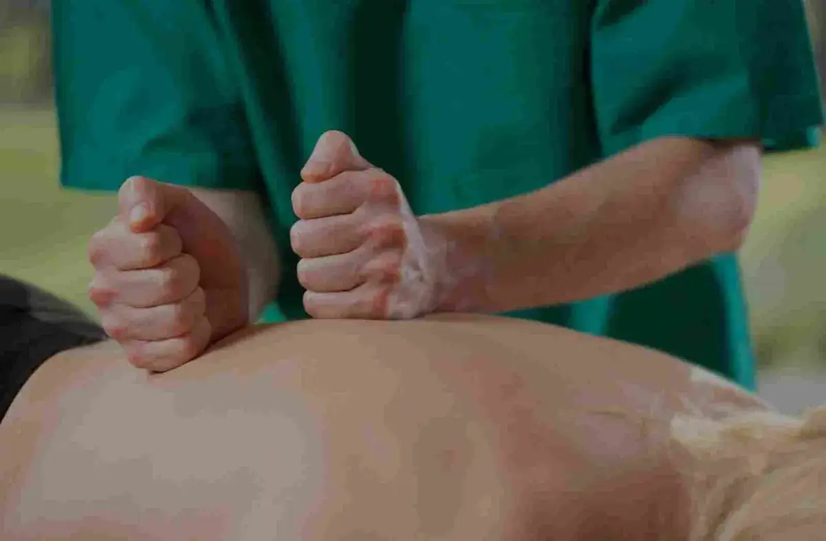 Zdjęcie Czy technik fizjoterapii może pracować samodzielnie? Prawda o uprawnieniach