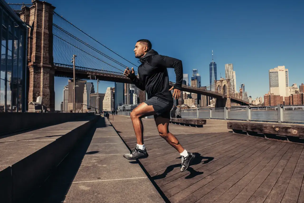 Zdjęcie Rower czy bieganie: co wybrać, aby uniknąć kontuzji i zyskać formę?