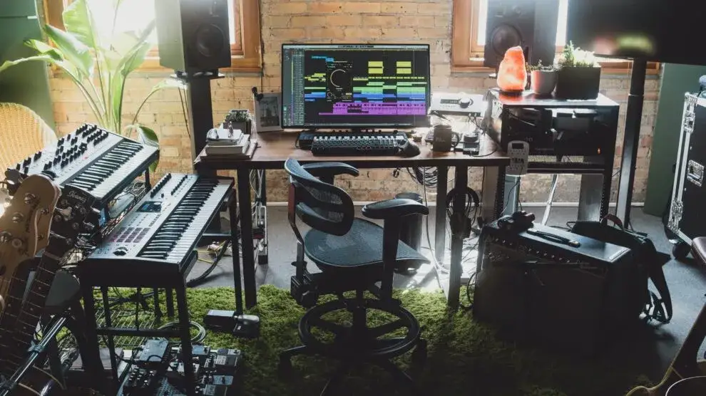 Zdjęcie Nagrywanie piosenek: Od przygotowania do masteringu - Poradnik