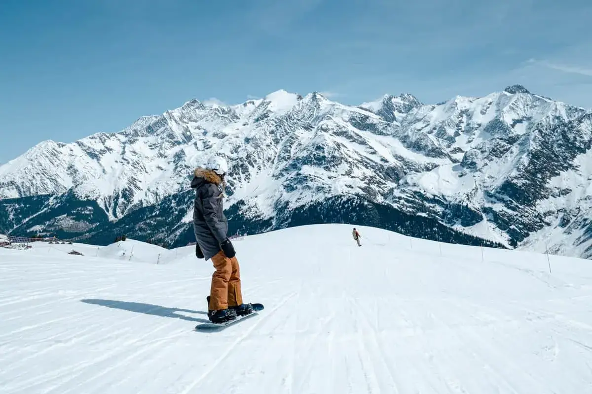 Zdjęcie Gdzie można jeździć na snowboardzie? Najlepsze miejsca w Polsce i za granicą