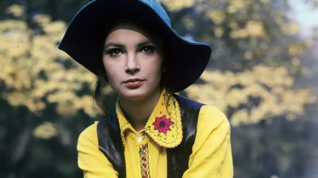 Zdjęcie Ile lat ma Anna Dymna? Zaskakująca prawda o jej wieku i karierze.