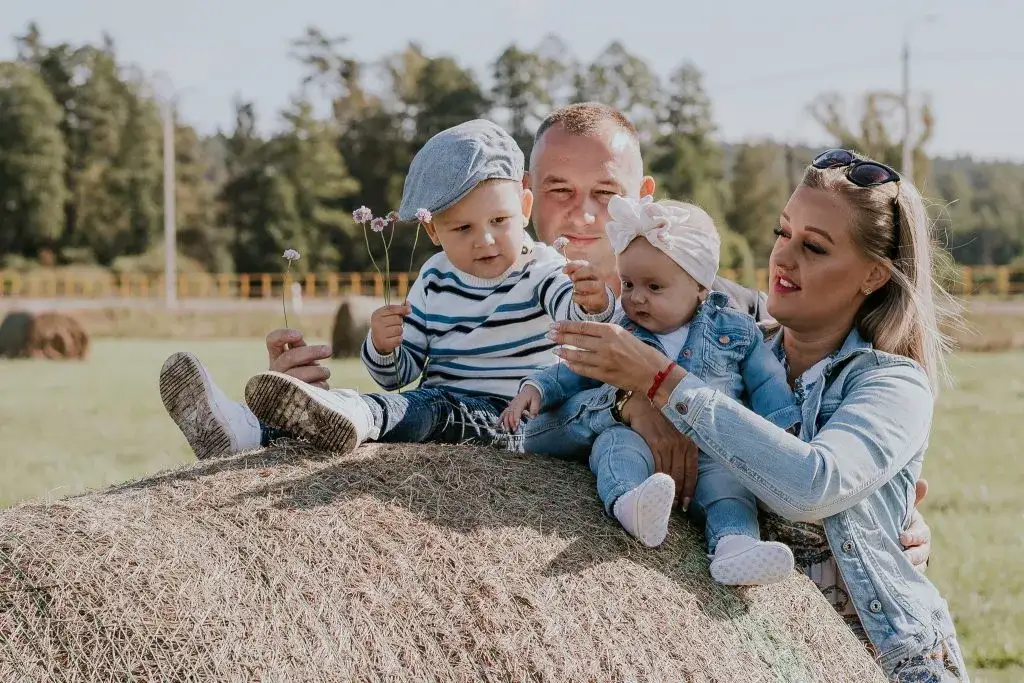 Zdjęcie Wybierz idealny obiektyw do sesji rodzinnych - praktyczne porady fotografa