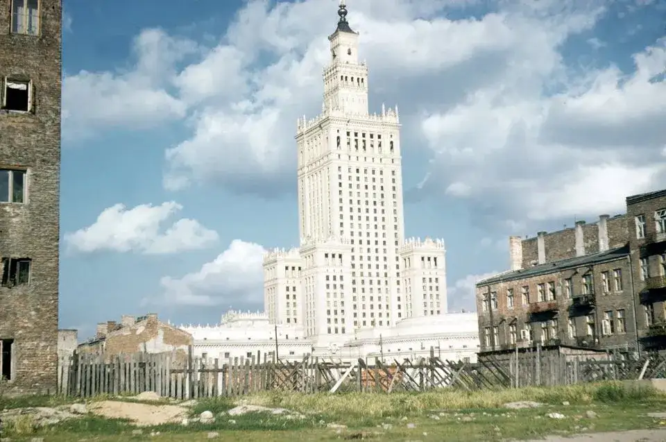 Zdjęcie Biały Pałac Kultury odzyskał dawny blask: Proces kompleksowej renowacji PKiN
