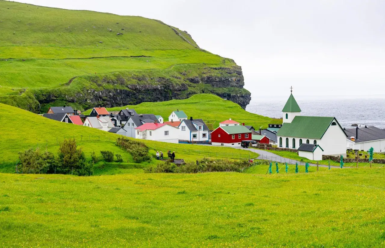 Zdjęcie Wyspy Owcze – jaki to kraj i co warto o nim wiedzieć?