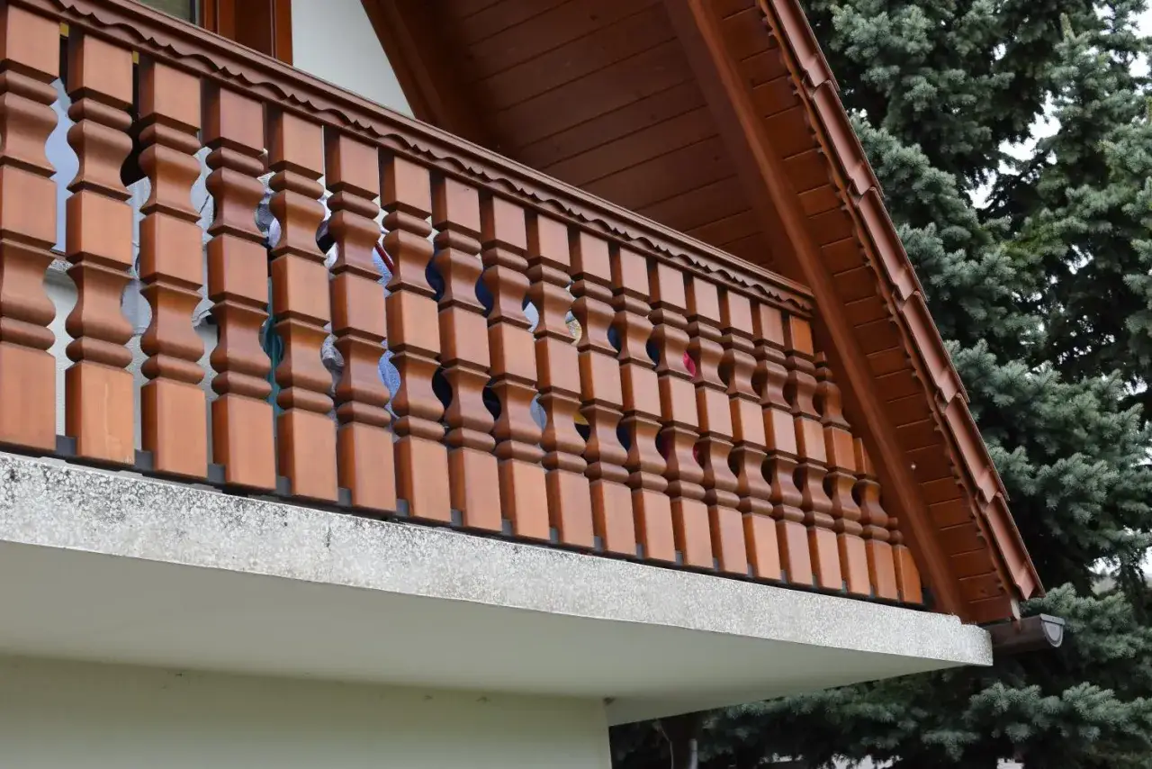 Zdjęcie Drewniane balustrady tarasowe i balkonowe - solidne i eleganckie