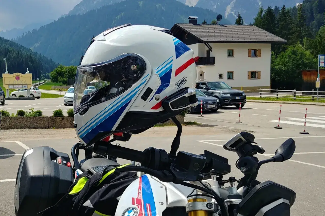 Zdjęcie Najlepsze trasy motocyklowe w Słowenii – odkryj malownicze szlaki