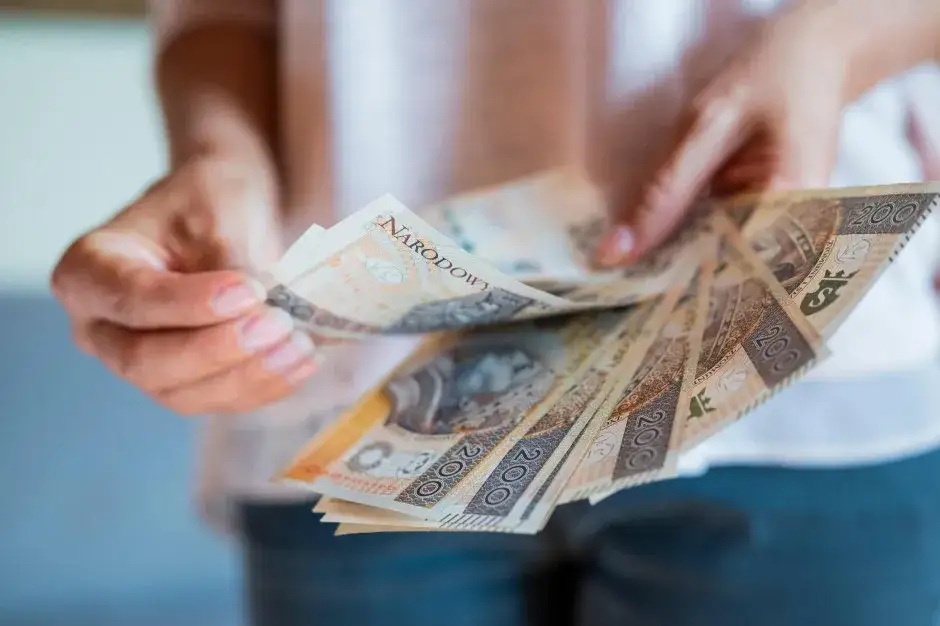 Zdjęcie Ile można zarobić na zasiłku dla bezrobotnych? Sprawdź wysokość świadczeń