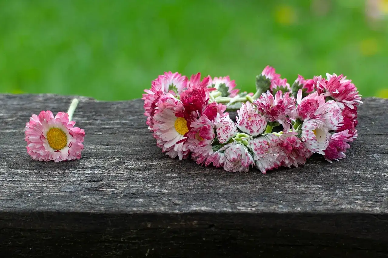 Zdjęcie Jak zrobić wianek na cmentarz, aby uczcić pamięć bliskich