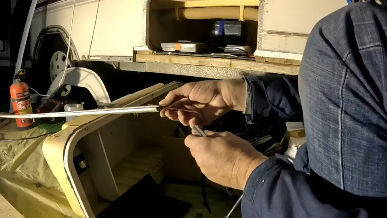 Zdjęcie Skuteczne sposoby na uszczelnienie przyczepy kempingowej bez problemów