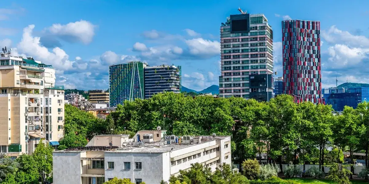 Zdjęcie Jak kupić mieszkanie w Albanii bez ryzyka i zbędnych koszt&oacute;w