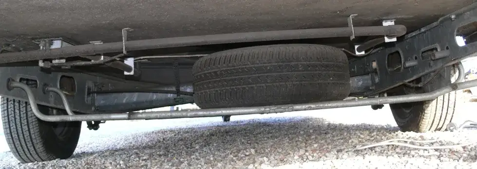 Zdjęcie Jak łatwo i bezpiecznie zdjąć koło zapasowe w Fiat Ducato – praktyczne wskazówki